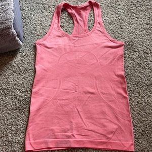 Lululemon swiftly tech tank